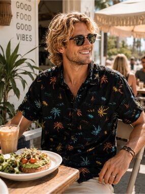 Denim & Flower Men’s Black Palm Print Short Sleeve button-up shirt